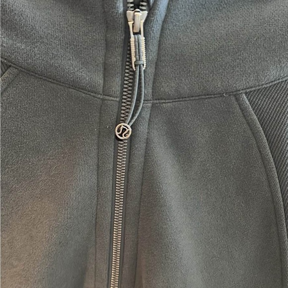 Lululemon Scuba half zip hoodie - Picture 2 of 4